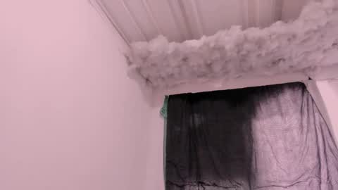 Snapshot of lauu_g chatting on 11/01/25, 11:34 Lauu G online show from 11/01/25, 11:34