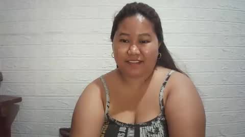 lavalyn214 online show from 04/29/26, 04:11