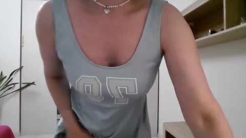 Diana  online show from 11/10/25, 04:28