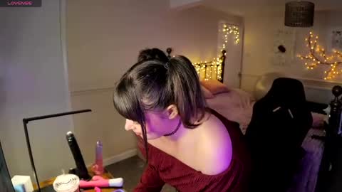 Lavenderrzz online show from 05/12/26, 02:36