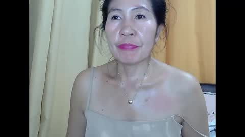 Snapshot of lavine1983 chatting on 10/07/25, 07:33 lavine1983 online show from 10/07/25, 07:33