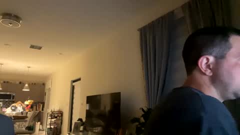 Snapshot of law_cambio chatting on 12/11/24, 08:26 law_cambio online show from 12/11/24, 08:26