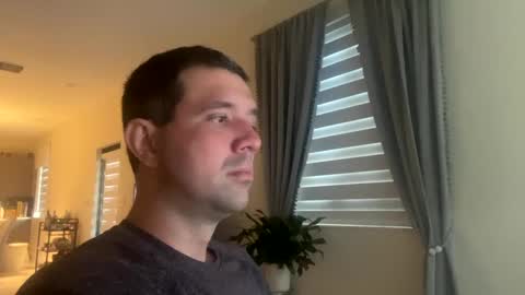 Snapshot of law_cambio chatting on 02/05/25, 12:49 law_cambio online show from 02/05/25, 12:49