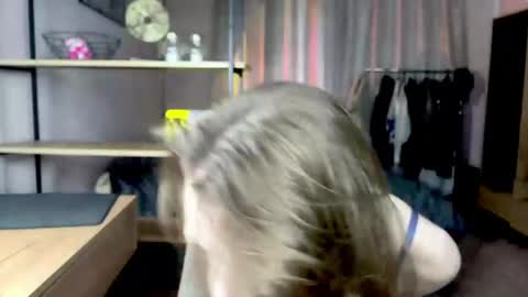 Snapshot of lawanafrontera chatting on 05/27/26, 08:00 IVI online show from 05/27/26, 08:00