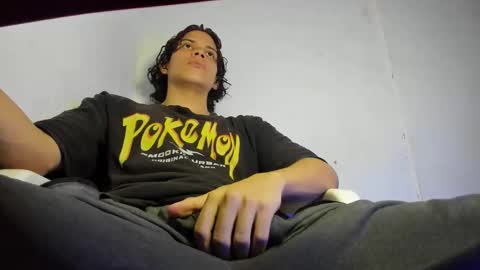 ZAmbrano online show from 10/16/25, 01:17