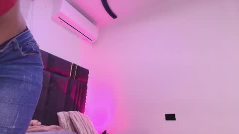 Lay Madison  online show from 07/17/26, 07:19