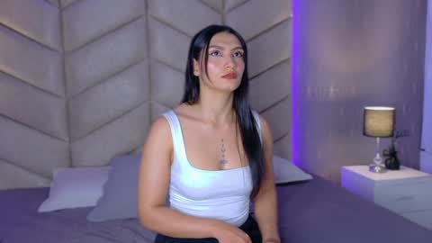 laya online show from 09/20/25, 04:02