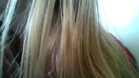 layannalea online show from 03/04/25, 09:43