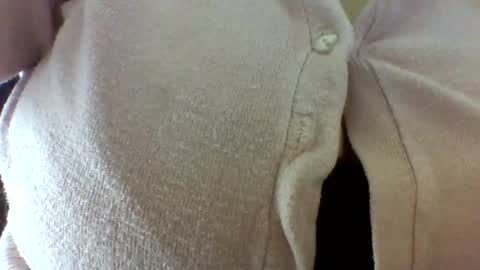 layannalea online show from 05/25/26, 07:53