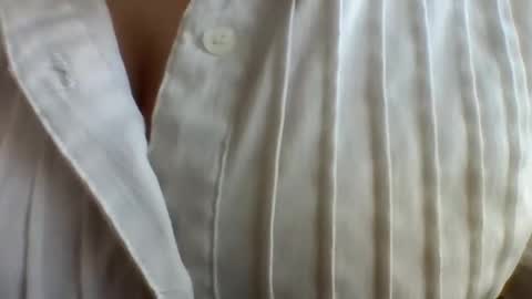 layannalea online show from 06/11/26, 03:04