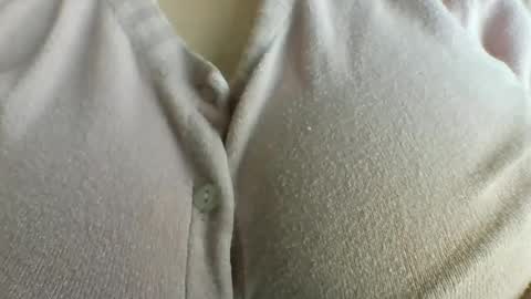 layannalea online show from 07/17/26, 10:03