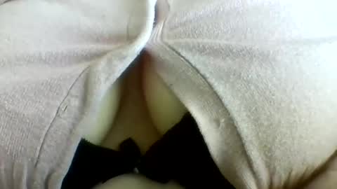 layannalea online show from 07/19/26, 01:31