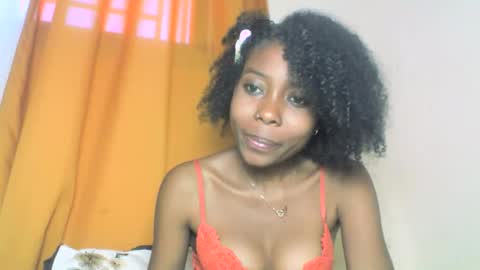 Snapshot of layannek chatting on 10/06/25, 10:23 layannek online show from 10/06/25, 10:23