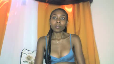 Snapshot of layannek chatting on 11/03/25, 07:20 layannek online show from 11/03/25, 07:20