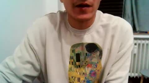 Snapshot of laydyys chatting on 02/22/25, 09:37 laydyys online show from 02/22/25, 09:37