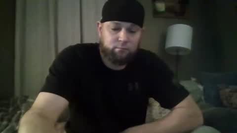 layinlow42 online show from 01/09/25, 08:45