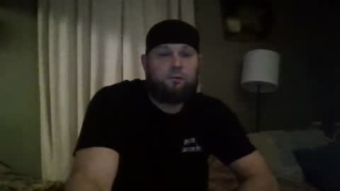 layinlow42 online show from 02/01/25, 10:55