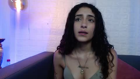 Layla online show from 02/18/25, 02:27