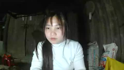 Snapshot of layla_999 chatting on 02/25/26, 12:15 layla_999 online show from 02/25/26, 12:15