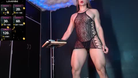 Layla   help me with your thumbs up its important  online show from 12/27/24, 09:32