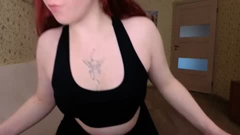 layla_glam online show from 06/12/26, 03:55