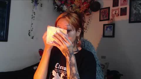 layla_quinn online show from 06/07/26, 12:31