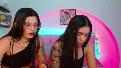 Lia and Rachel online show from 09/15/25, 02:55