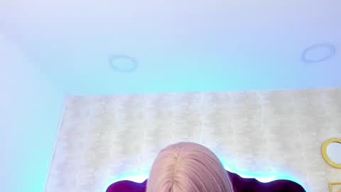 Lau online show from 09/22/25, 12:34