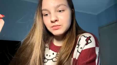 Snapshot of laylabarbano chatting on 12/21/25, 05:31 You can ask me in PM online show from 12/21/25, 05:31