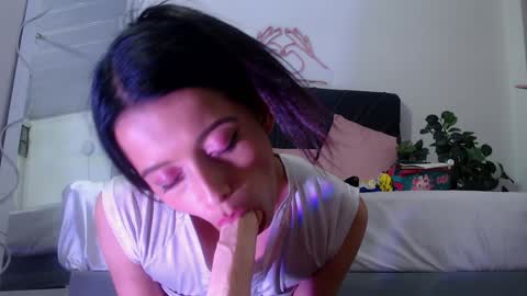 laylafoxy_tay online show from 01/20/25, 09:35