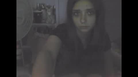 Layla online show from 09/27/25, 11:32