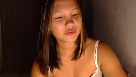 Snapshot of laylanimfa chatting on 06/10/26, 11:13 Nimfa online show from 06/10/26, 11:13