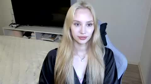 LaylaPretty001 online show from 07/09/26, 04:16