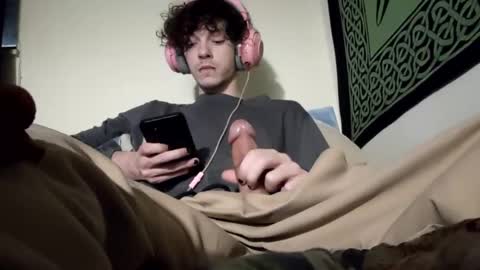 Stitch online show from 03/05/25, 03:51