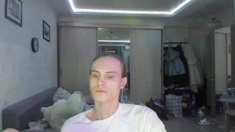 Vladi online show from 03/10/26, 05:29