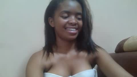 lea96546 online show from 10/13/25, 04:34