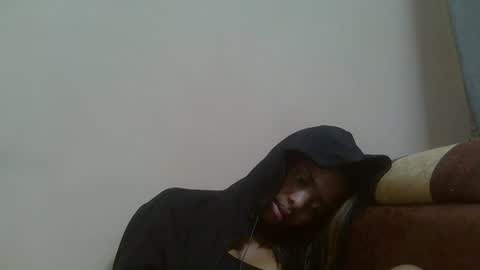 lea96546 online show from 10/16/25, 04:24