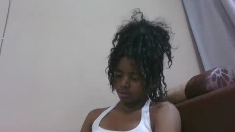 lea96546 online show from 11/22/25, 06:29