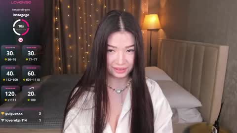 lea_apple online show from 05/13/26, 12:30