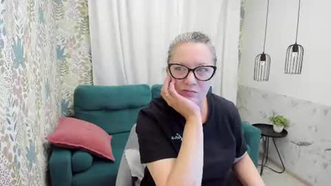 Lea online show from 06/21/26, 05:10