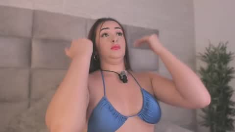 lea_walkerr online show from 07/28/26, 07:39