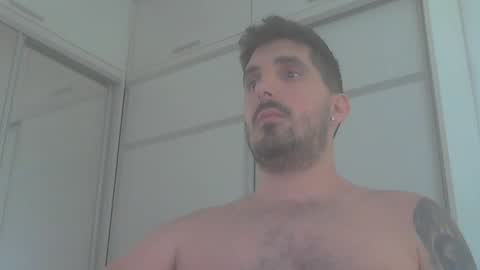 Snapshot of leabateria chatting on 12/20/24, 06:02 leowolf online show from 12/20/24, 06:02