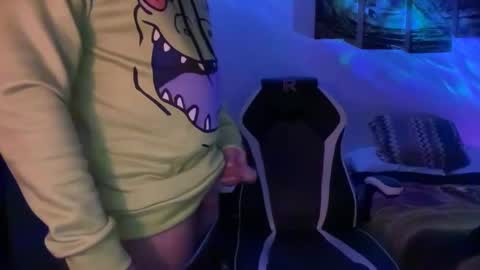 Snapshot of leafar_volkov chatting on 12/05/24, 03:48 leafar_volkov online show from 12/05/24, 03:48