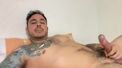 Snapshot of leafar_volkov chatting on 10/24/25, 03:52 leafar_volkov online show from 10/24/25, 03:52