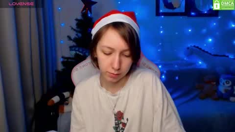 Snapshot of leah__gotty chatting on 12/25/24, 02:13 Leah Gotty online show from 12/25/24, 02:13