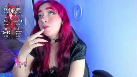 Snapshot of leah_cherry chatting on 04/22/26, 09:38 Leah online show from 04/22/26, 09:38
