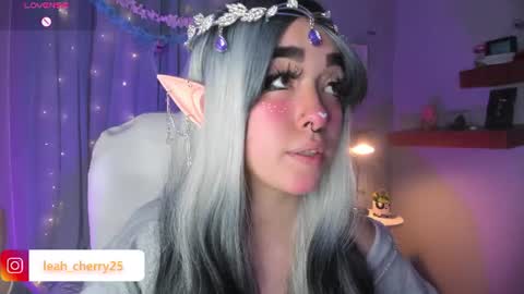 Snapshot of leah_cherry chatting on 06/10/26, 06:12 Leah online show from 06/10/26, 06:12