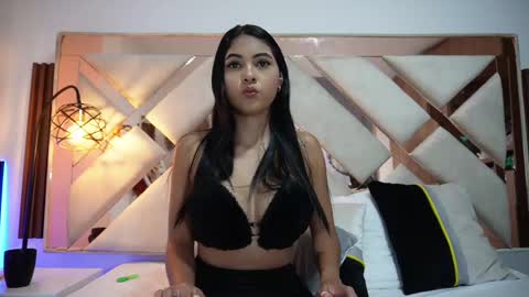 Leah  online show from 01/07/25, 04:18