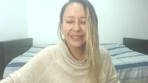 leah_susman online show from 12/16/25, 11:37