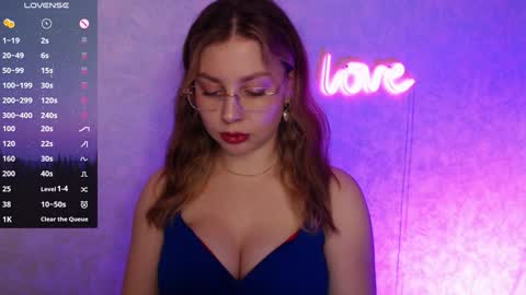 Leah Barton online show from 01/07/25, 09:40